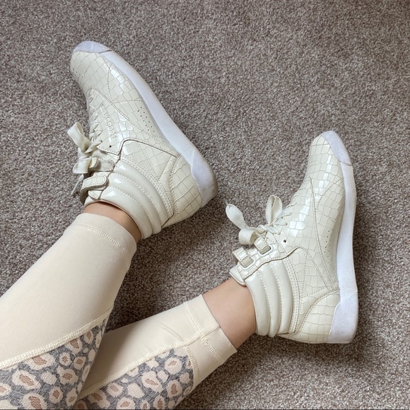 Vtg 80s Reebok Classics 6 - Picture 5 of 14